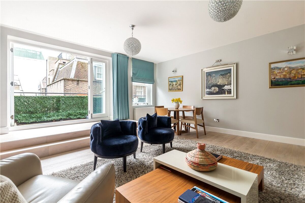 flat for sale in Northumberland Avenue, Covent Garden, London, WC2N