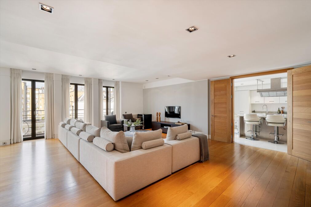 Image of Davies Street, Mayfair, London, W1K