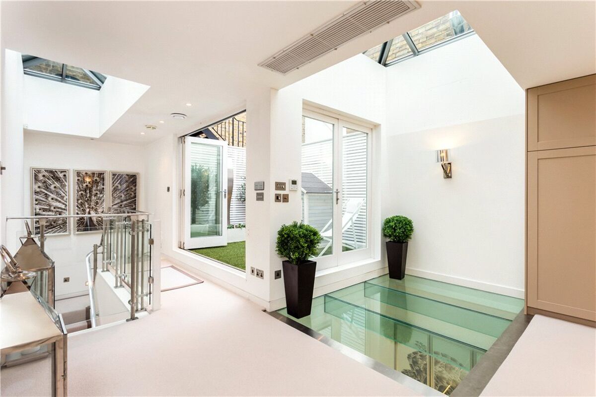 house for sale in Hays Mews, London, W1J WER170119 Knight Frank