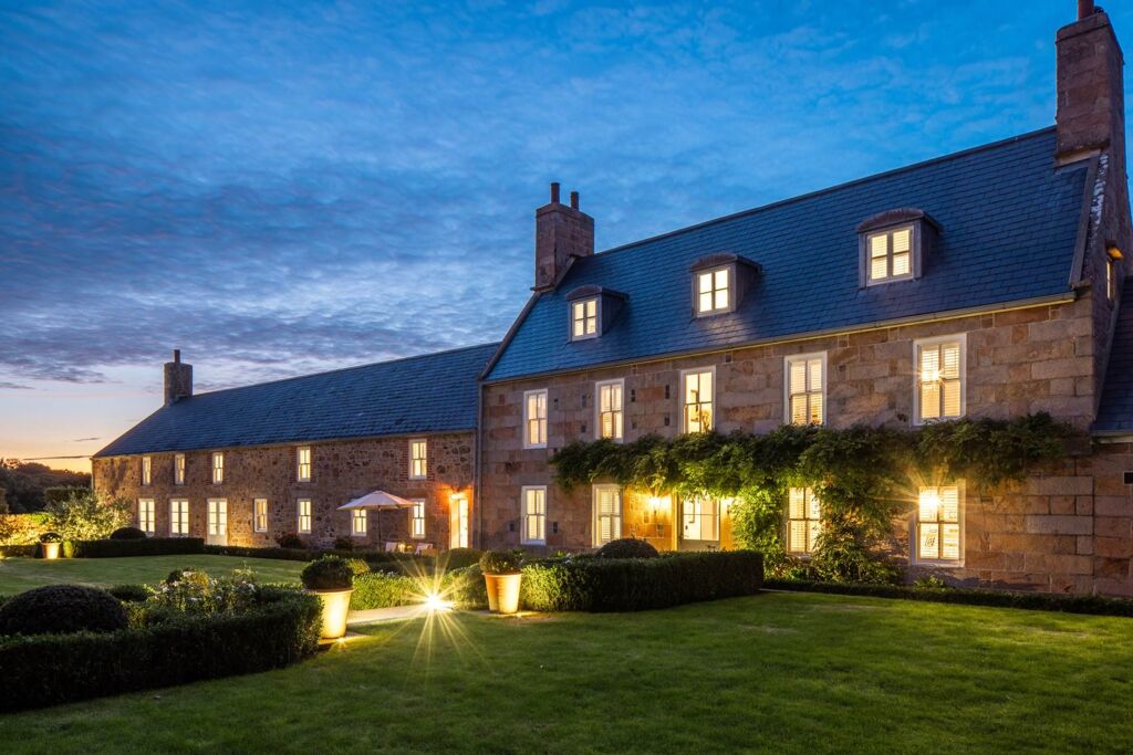 Image of La Rue Des Canons, Trinity