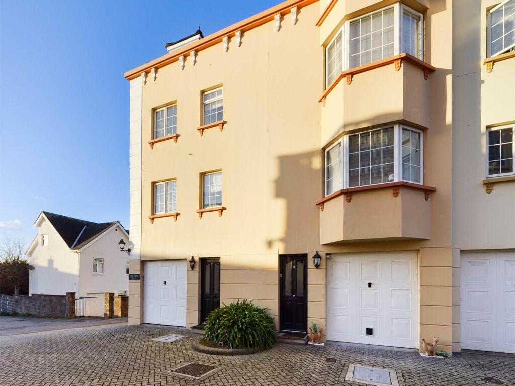 Image of Hautmont Close, St Helier