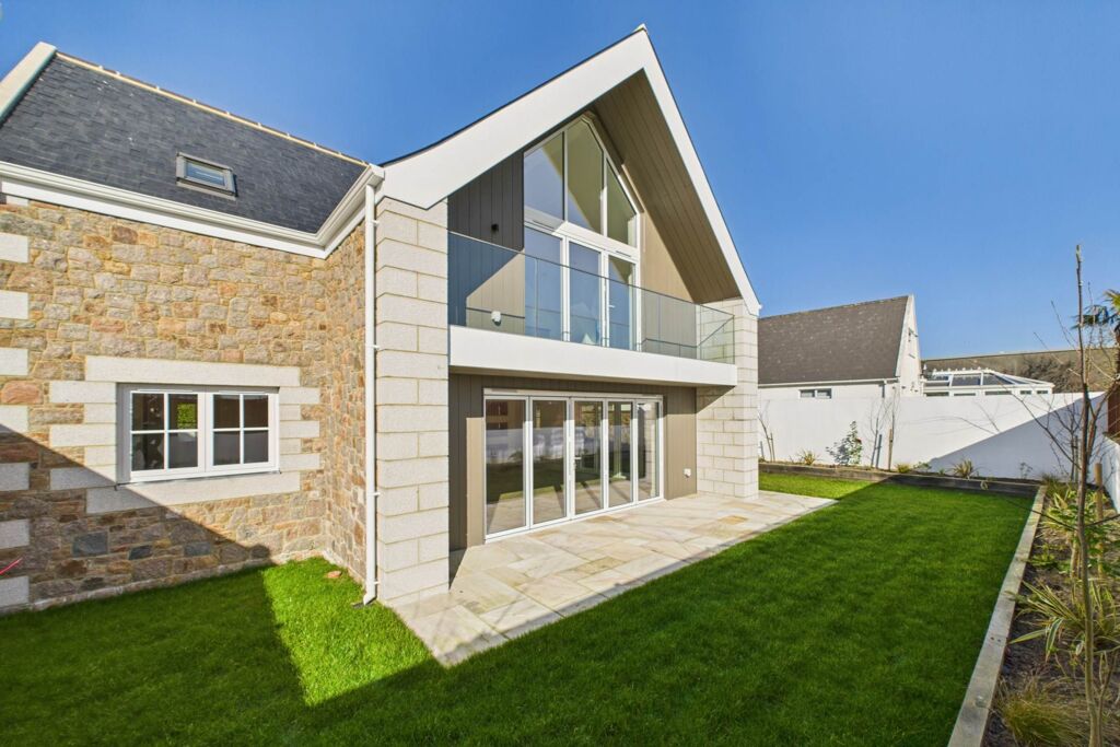 Image of La Rue De L`Etocquet, St John