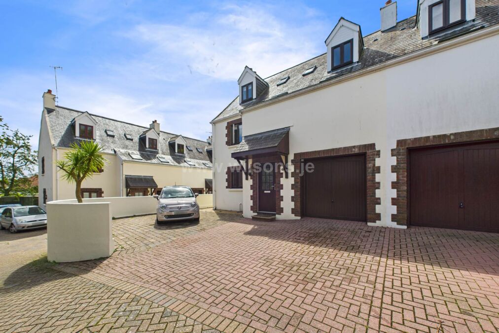 Image of La Rue De La Poterie, Grouville