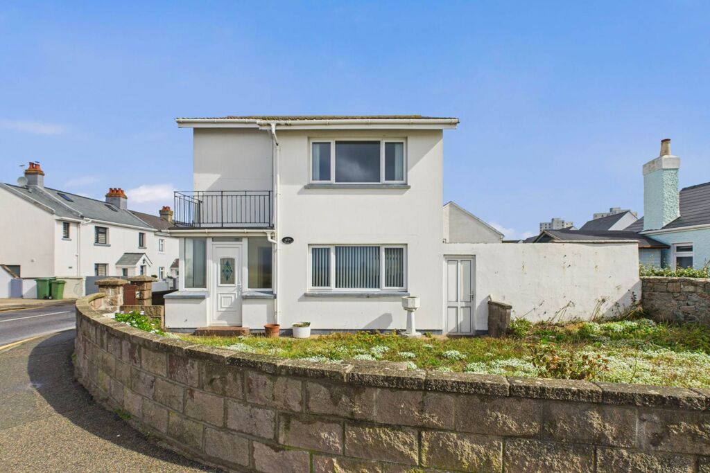 Image of La Grande Route De La Cote, St Clement