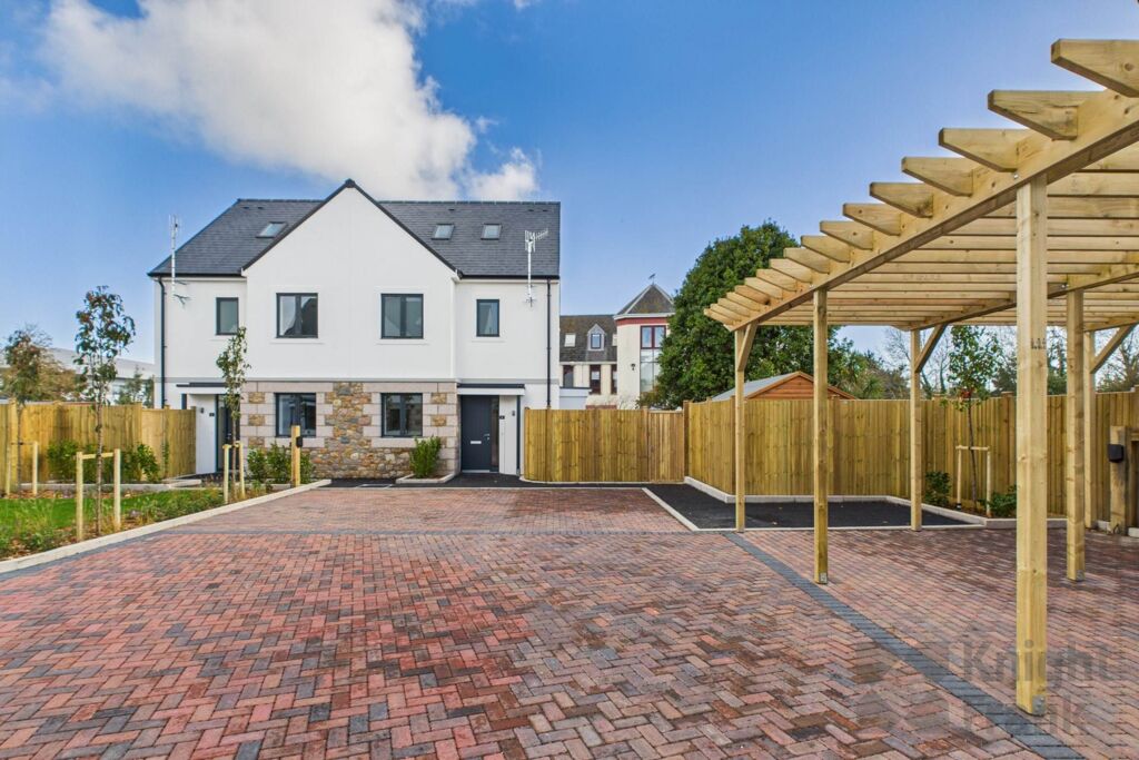 Image of La Rue Des Pres, St Saviour