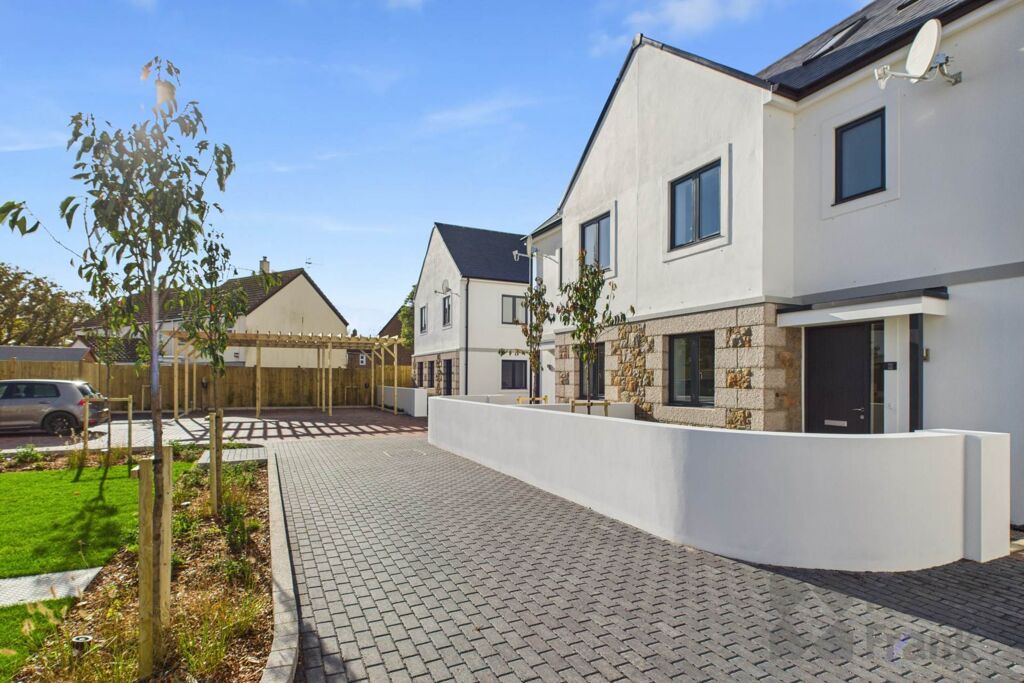 Image of La Rue Des Pres, St Saviour