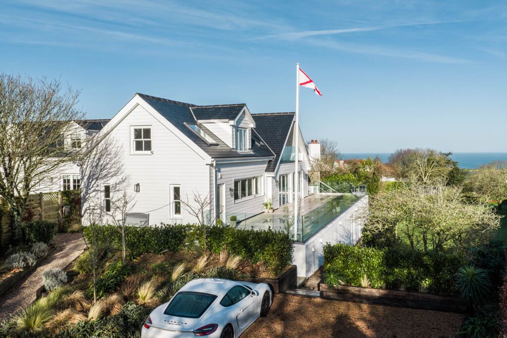 Image of La Rue Des Alleurs, St Martin