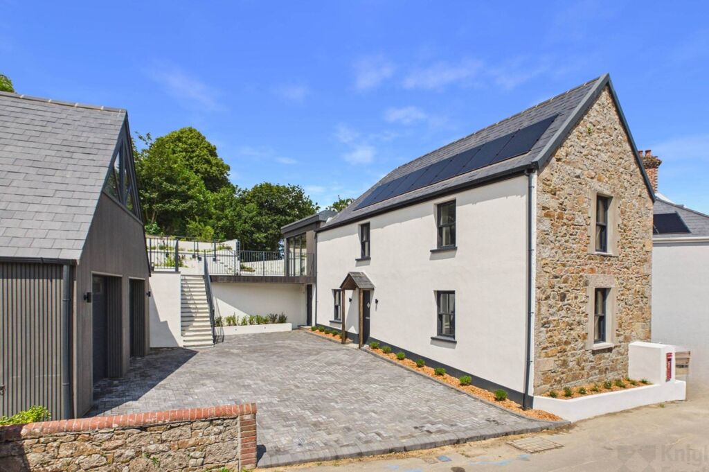 Image of La Rue Mahier, St Ouen
