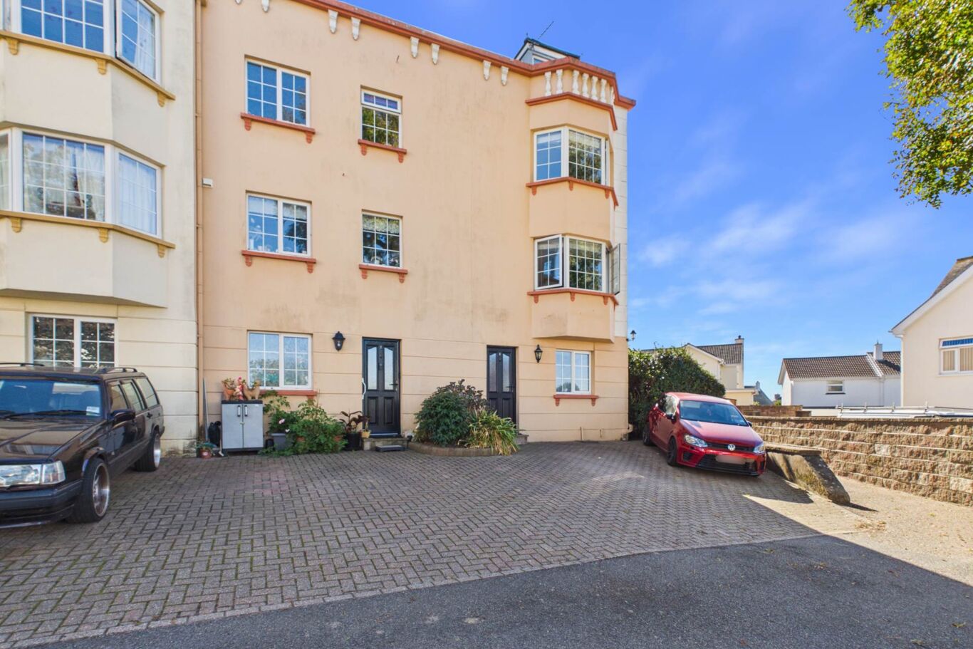 Image of Hautmont Close, St Helier