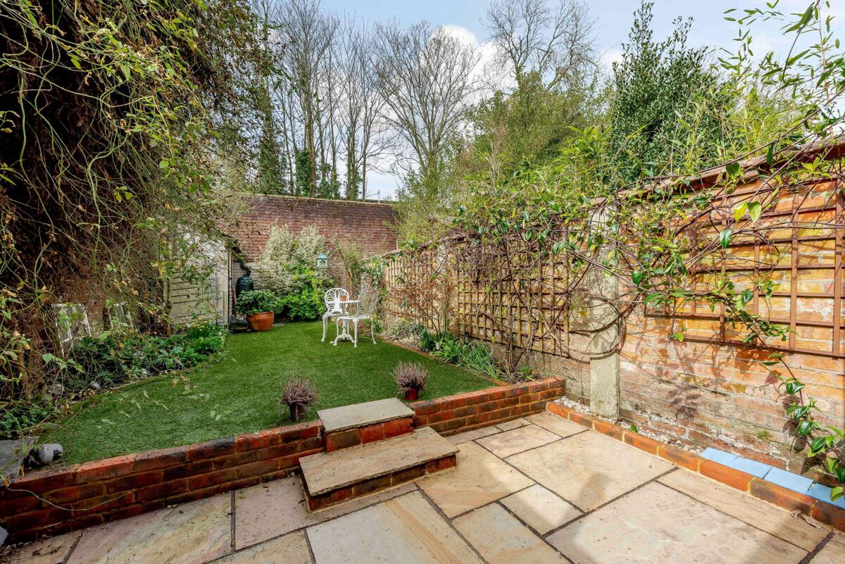 house for sale in Andover Road, Winchester, Hampshire, SO23 WIN012011806 Knight Frank