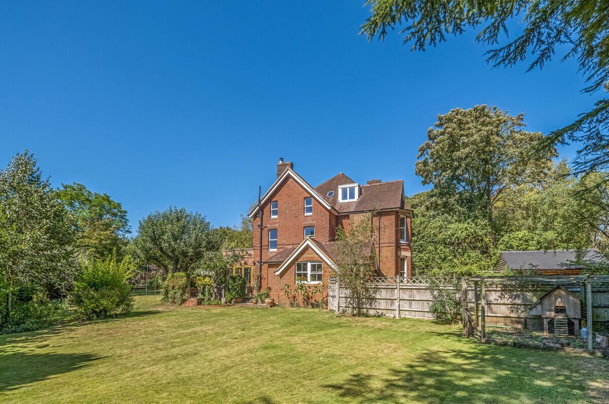 house for sale in Shawford, Winchester, Hampshire, SO21 WIN012013803