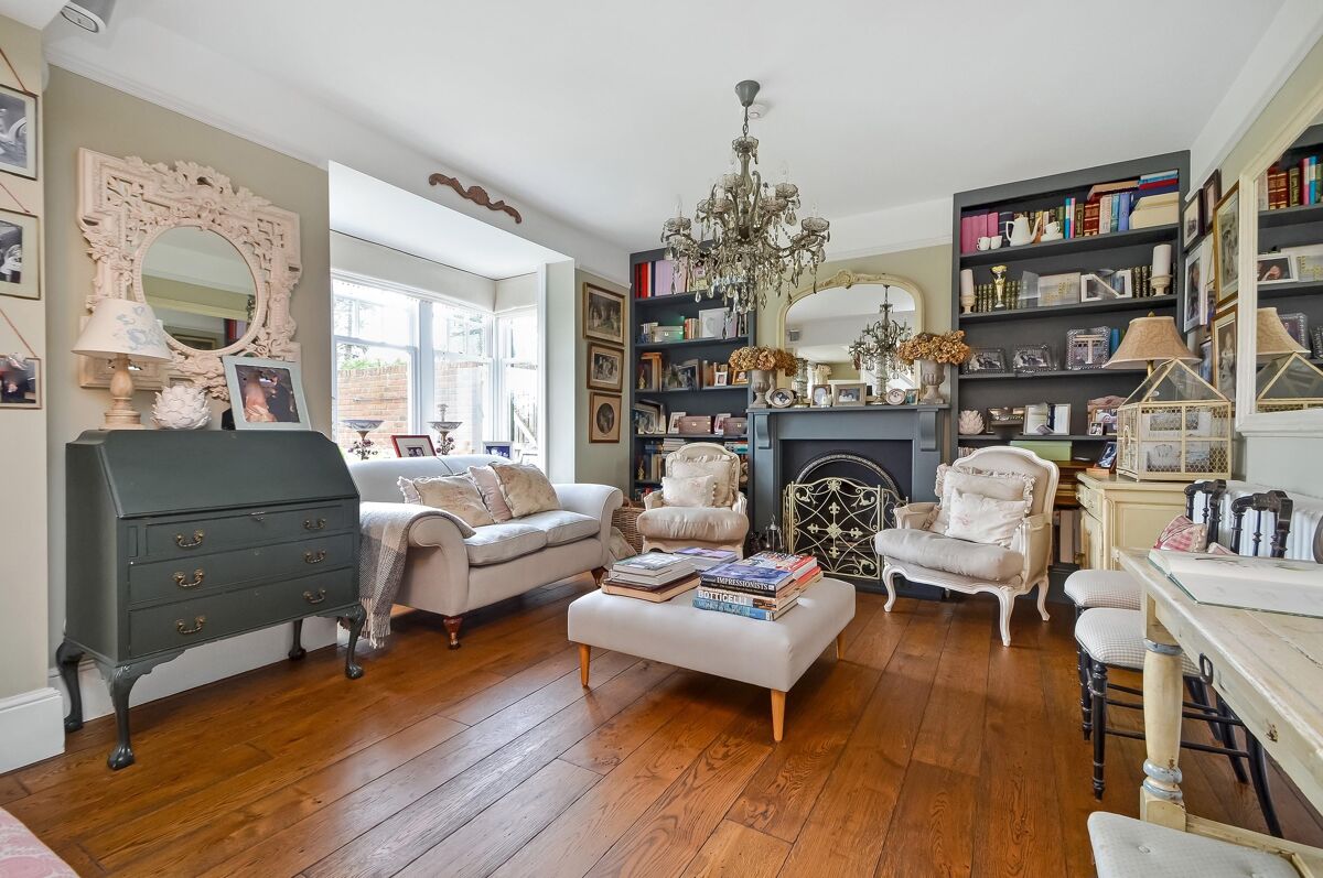 house for sale in High Street, Twyford, Winchester, Hampshire, SO21