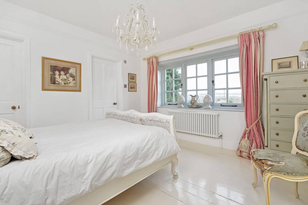 house for sale in High Street, Twyford, Winchester, Hampshire, SO21