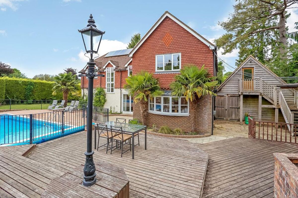 house for sale in South Drive, Littleton, Winchester, Hampshire, SO22