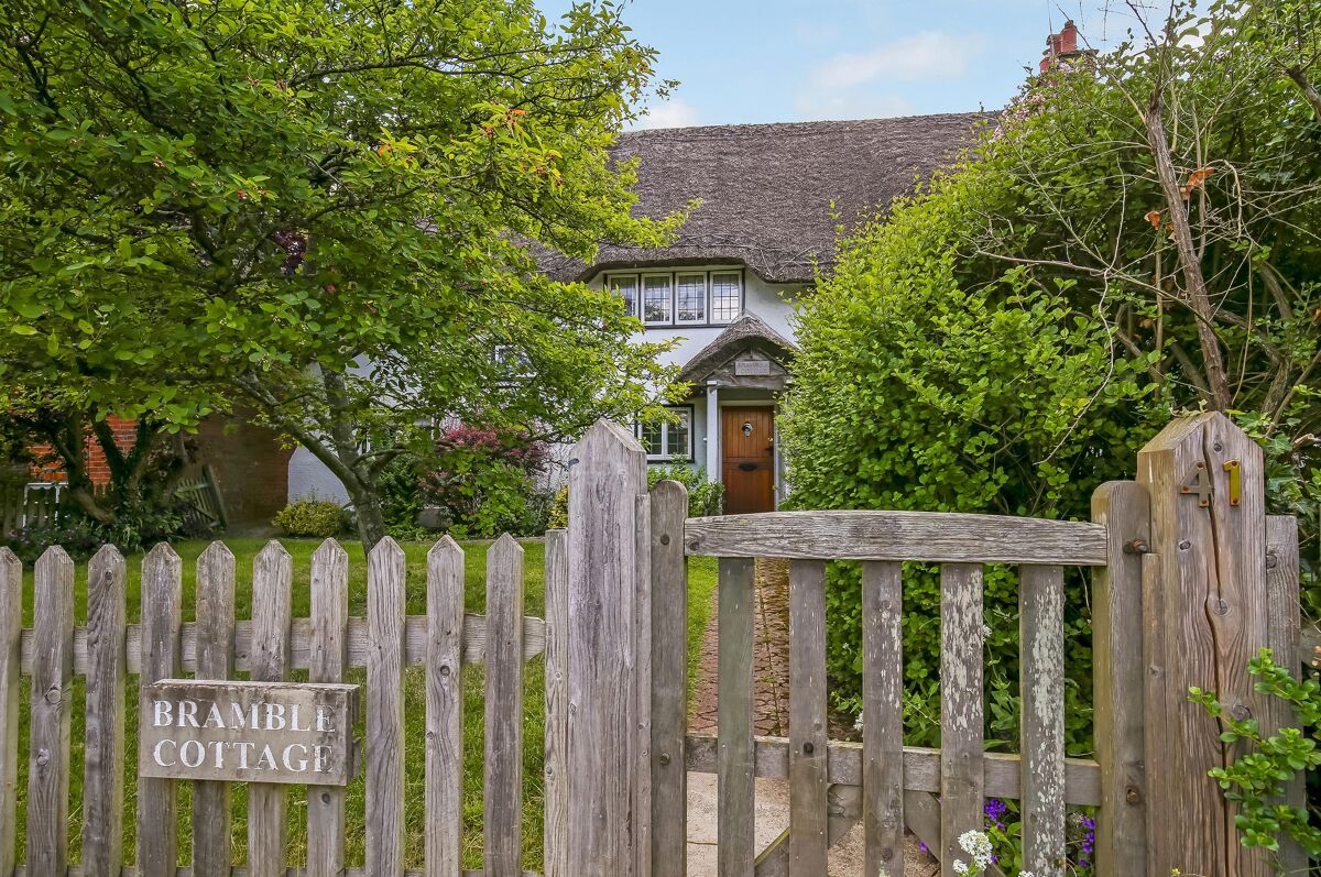 house for sale in East Stratton, Winchester, Hampshire, SO21