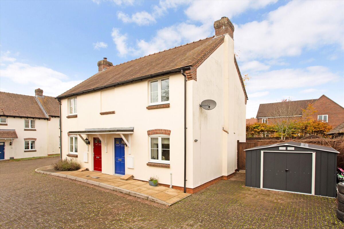 house for sale in Waterhouse Close, Twyford, Winchester, Hampshire