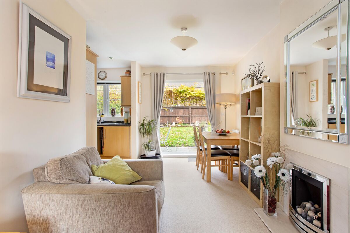 house for sale in Waterhouse Close, Twyford, Winchester, Hampshire