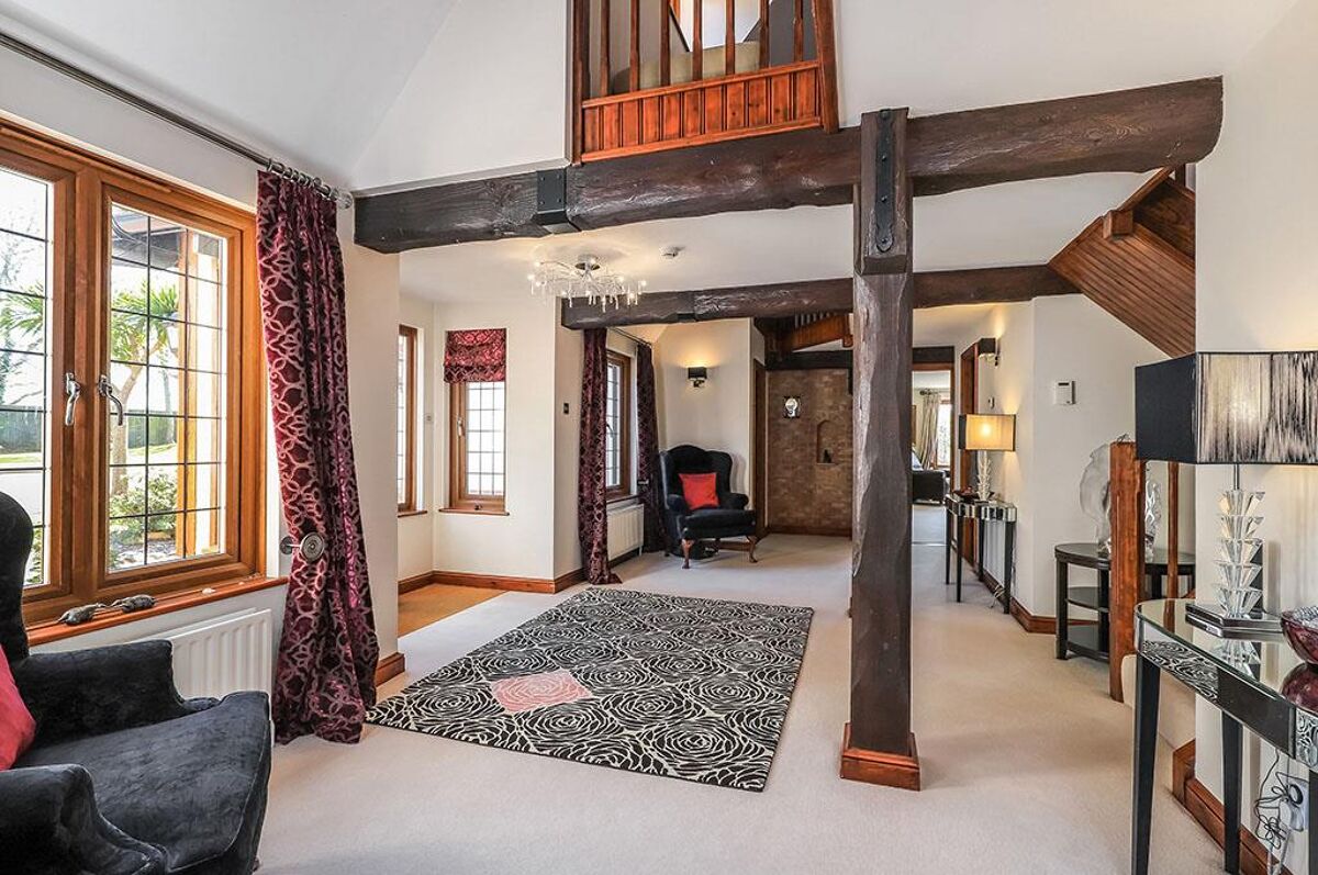 house for sale in Hook Park Road, Warsash, Southampton, Hampshire, SO31