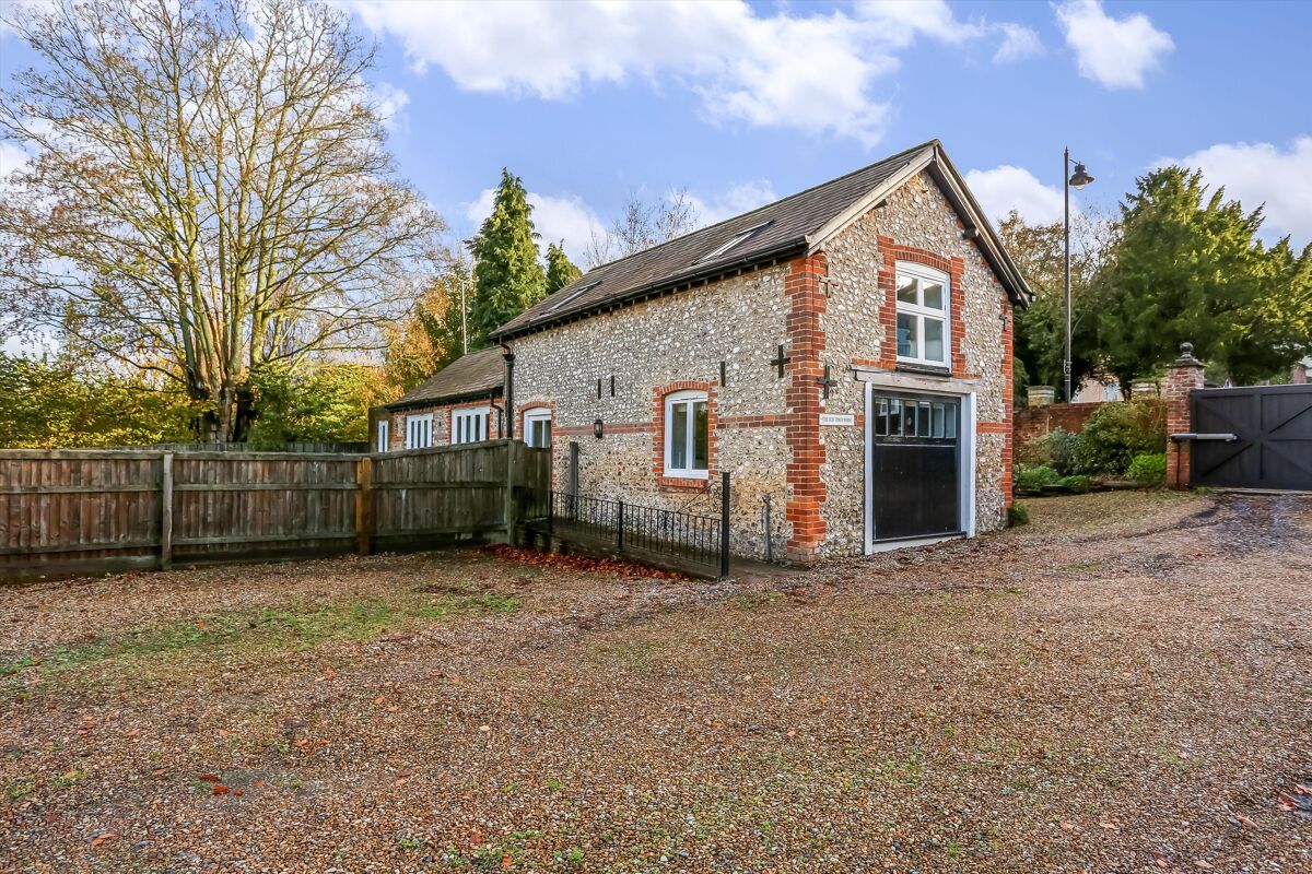 house for sale in East Street, Alresford, Hampshire, SO24