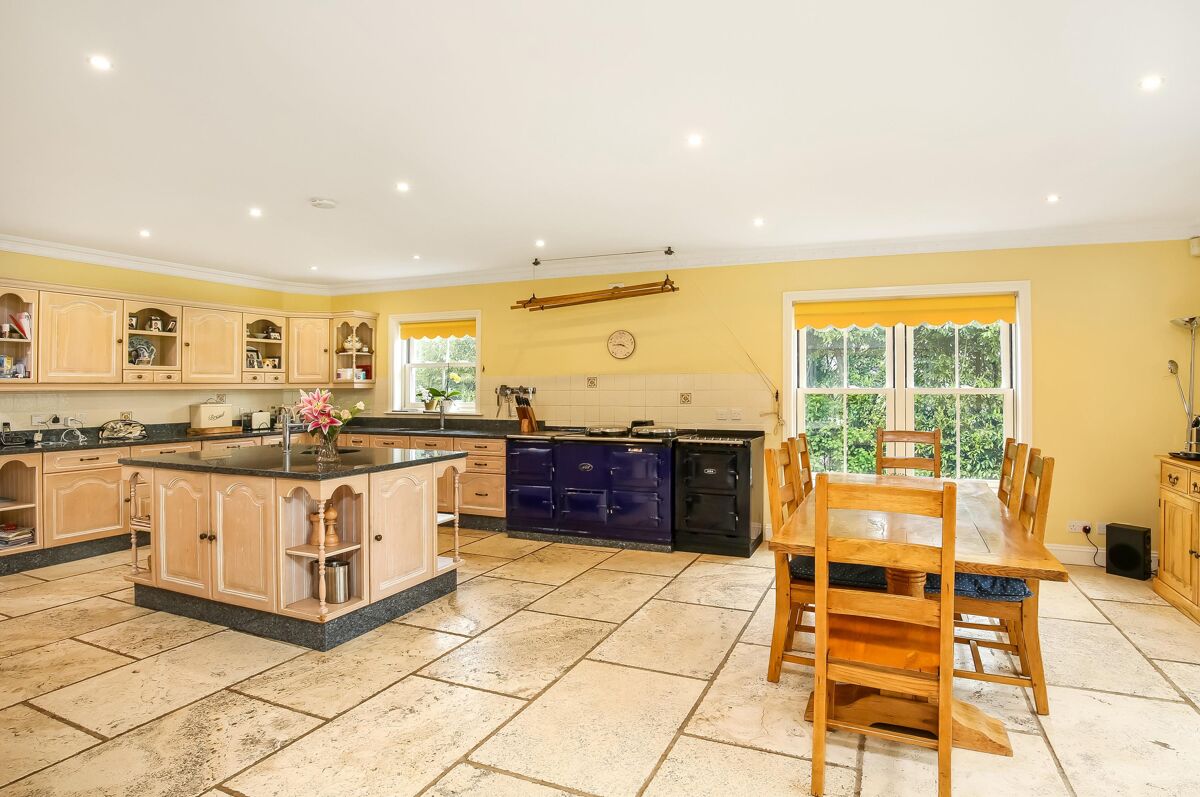 house for sale in Paice Lane, Medstead, Alton, Hampshire, GU34