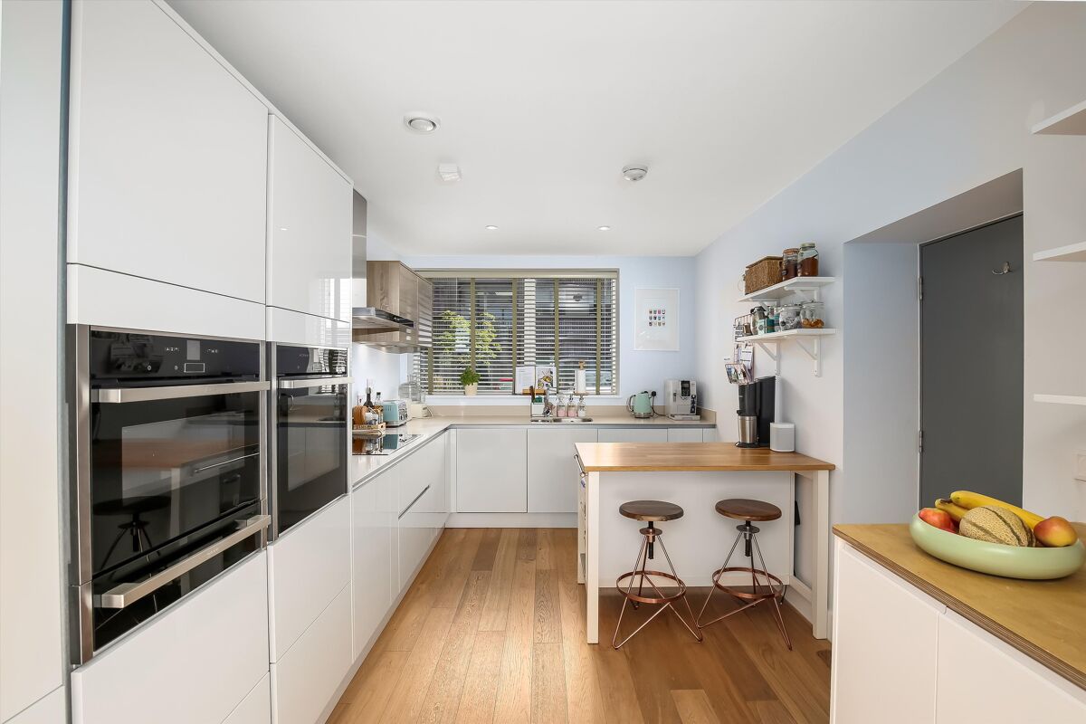 house for sale in Eversley Gardens, Kings Worthy, Winchester, Hampshire