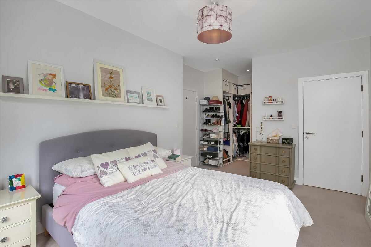 house for sale in Eversley Gardens, Kings Worthy, Winchester, Hampshire