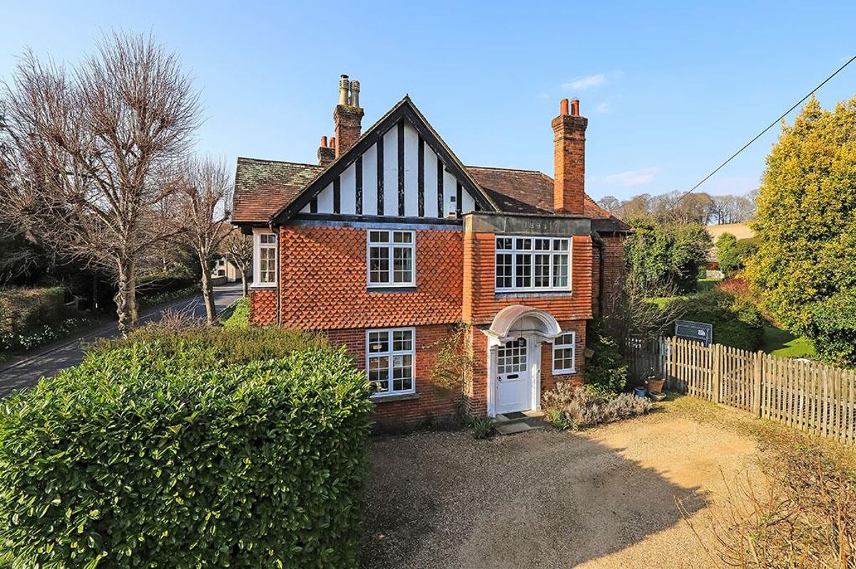 house for sale in Main Road, Hursley, Winchester, Hampshire, SO21