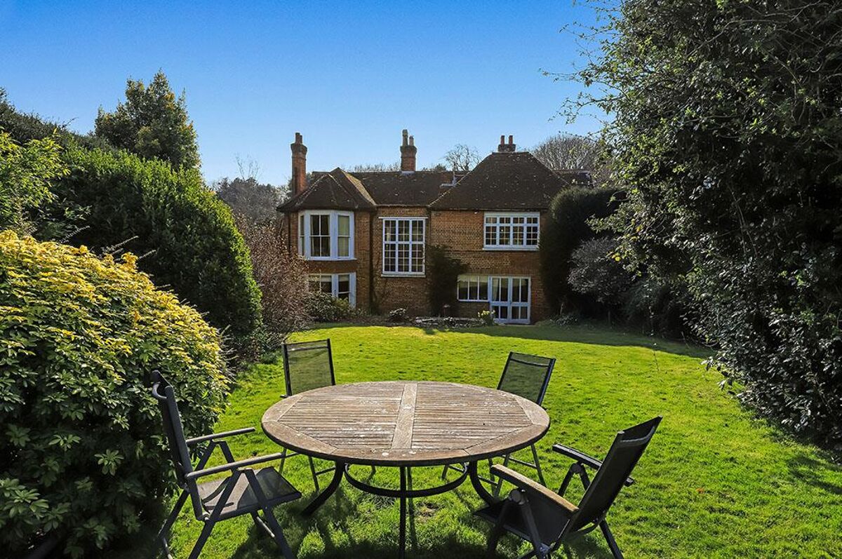 house for sale in Main Road, Hursley, Winchester, Hampshire, SO21