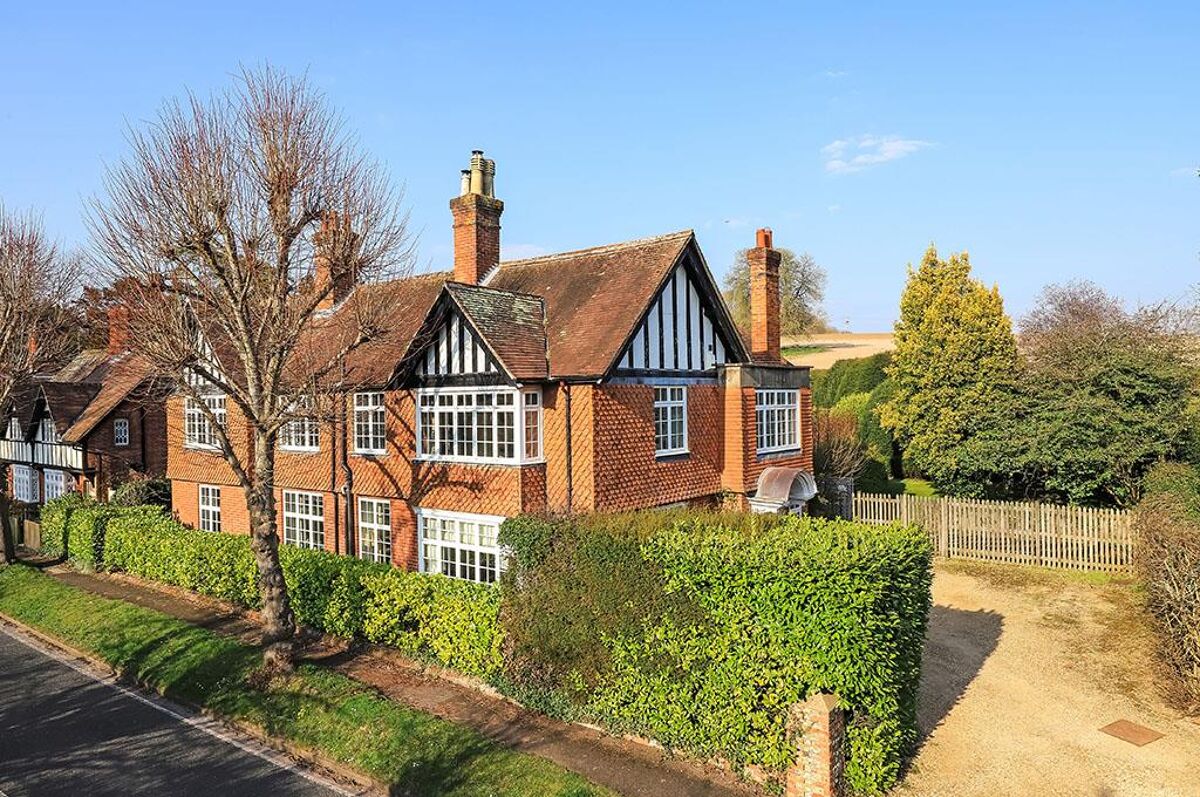 house for sale in Main Road, Hursley, Winchester, Hampshire, SO21