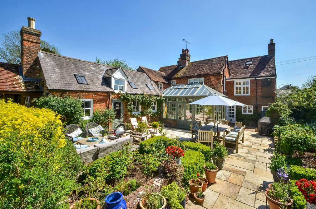 Image of Queen Street, Twyford, Winchester, SO21