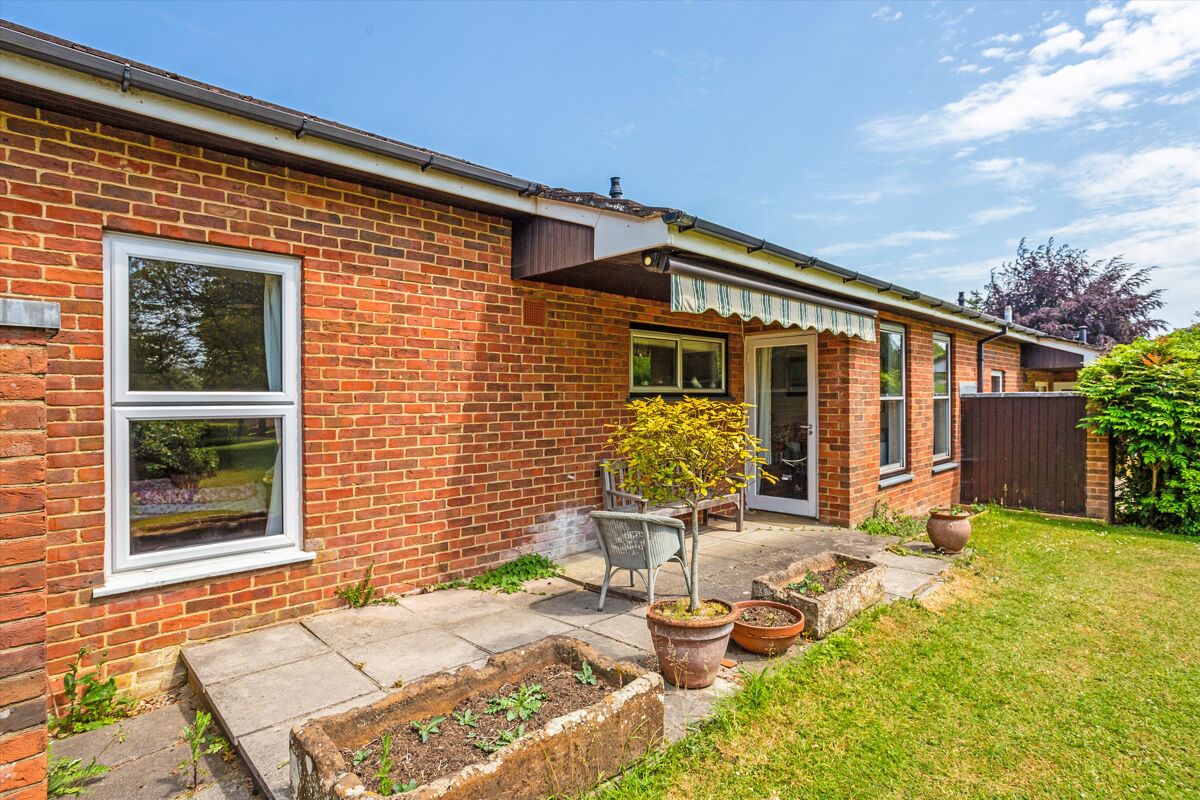 house for sale in Headbourne Worthy House, Bedfield Lane, Headbourne