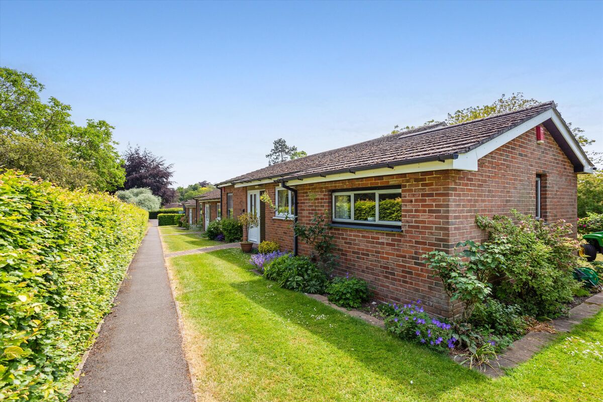 house for sale in Headbourne Worthy House, Bedfield Lane, Headbourne