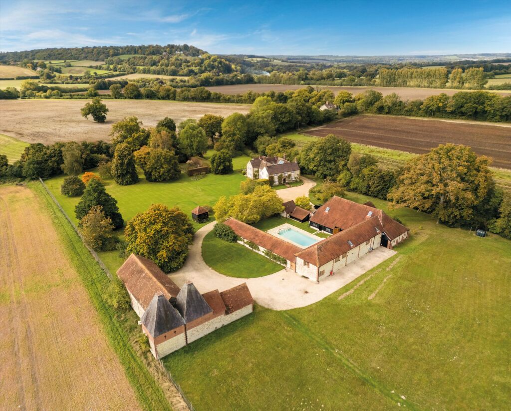 Image of Sotherington Lane, Selborne, Alton, Hampshire, GU34