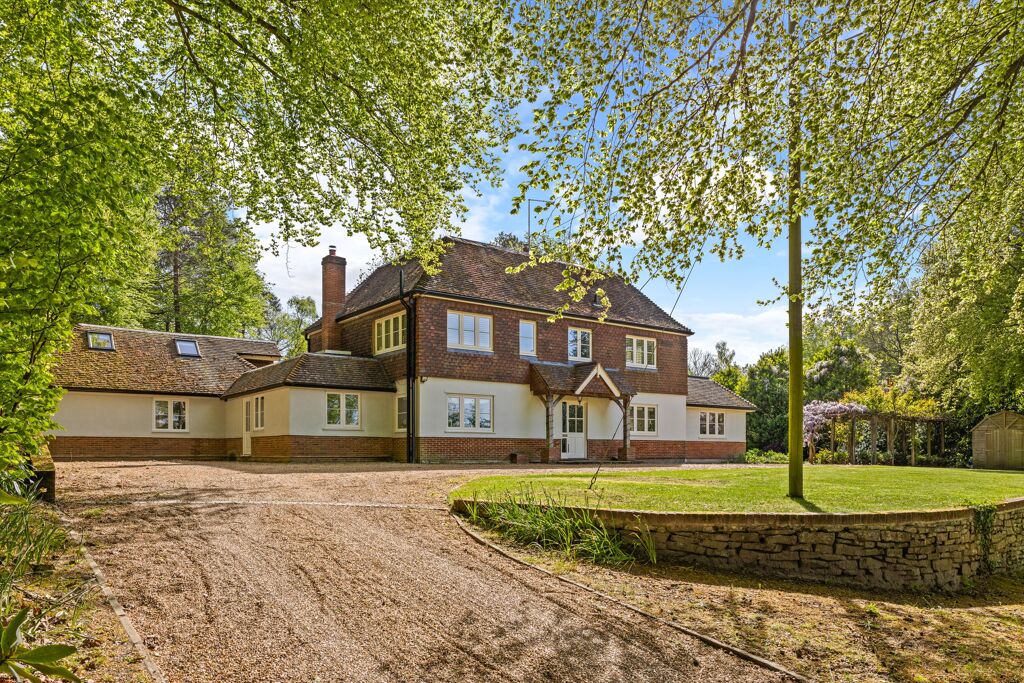 Image of Headley Hill Road, Arford, Headley, Hampshire GU35
