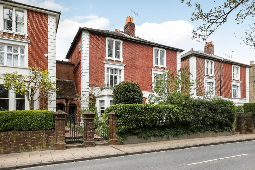 Image of St Cross Road, Winchester, Hampshire, SO23