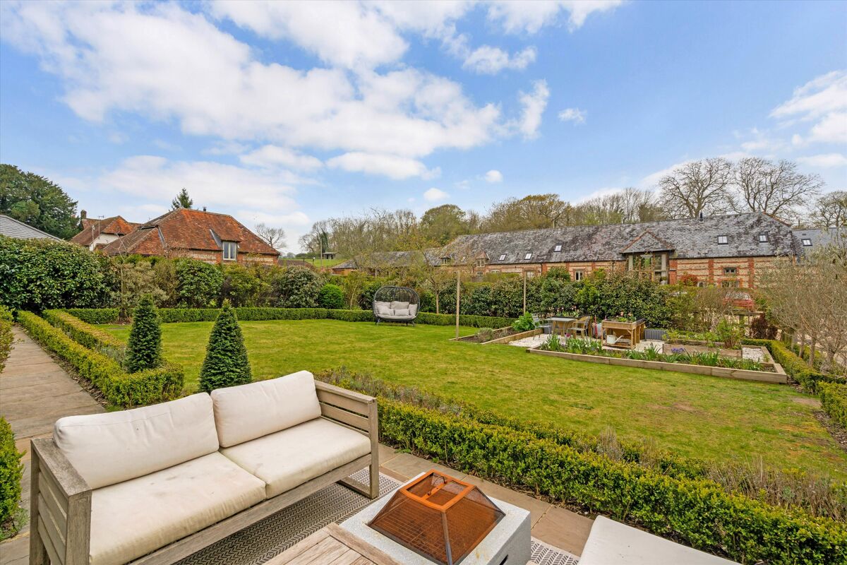 house for sale in Hazeley Road, Twyford, Winchester, Hampshire, SO21