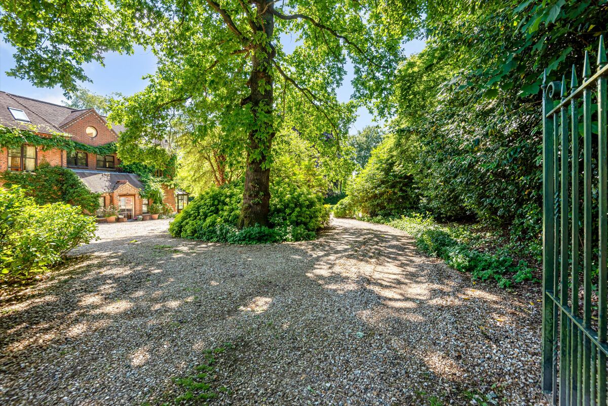 house for sale in Forton, Longparish, Hampshire, SP11 WIN012488124