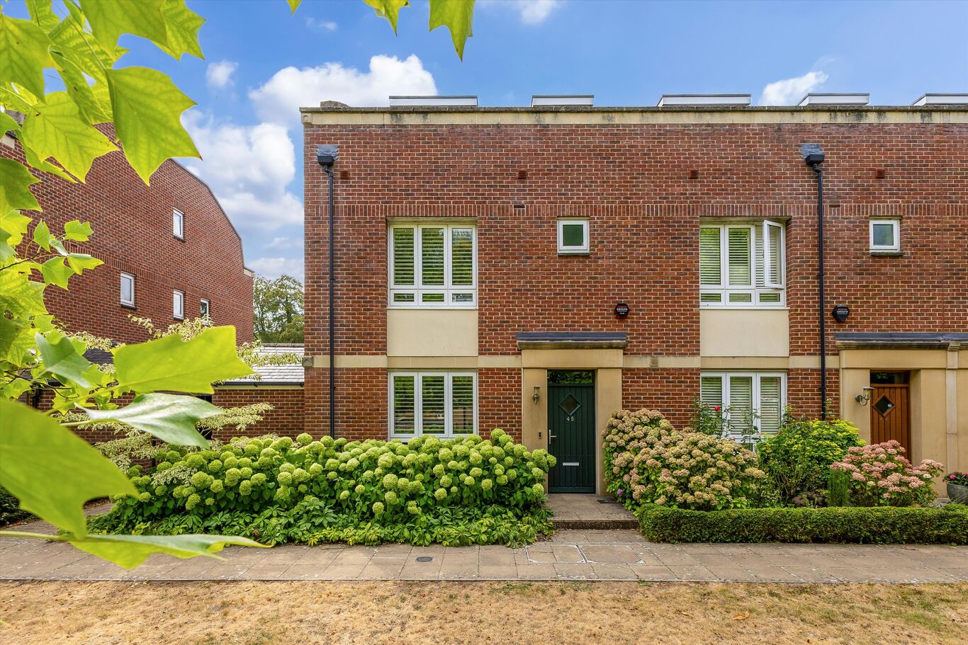 Image of Fraser Gardens, Winchester, Hampshire SO22