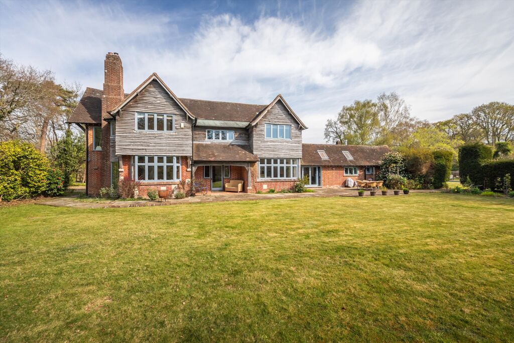 Image of Lymington Road, Brockenhurst, Hampshire, SO42