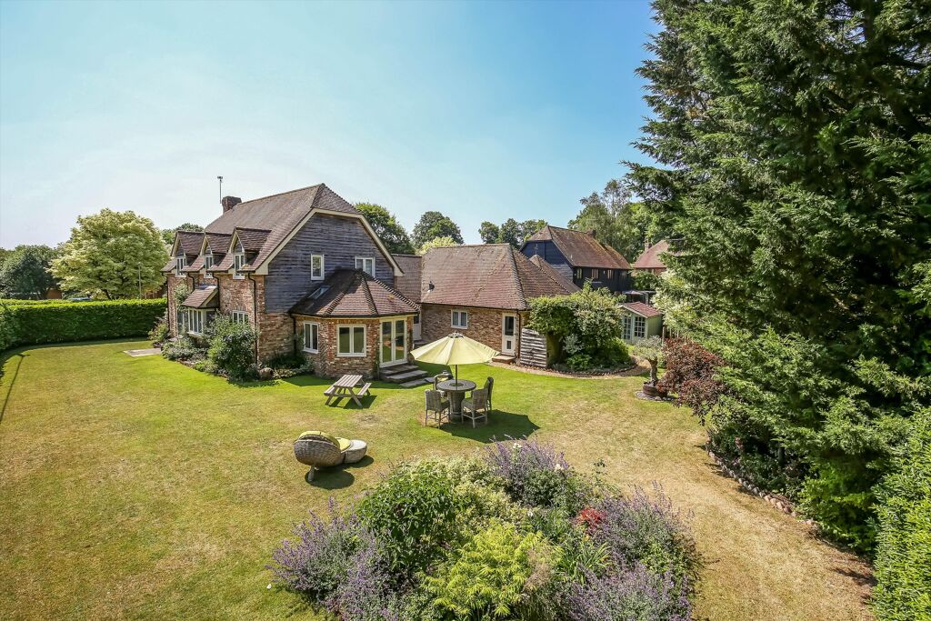 Image of Coolers Farm, Horsebridge Road, Broughton, Stockbridge, Hampshire, SO20
