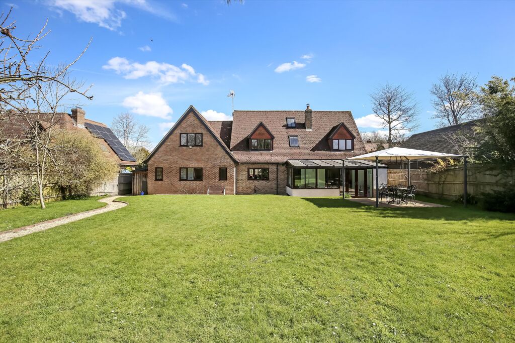 Image of Little Ann Road, Little Ann, Andover, Hampshire, SP11