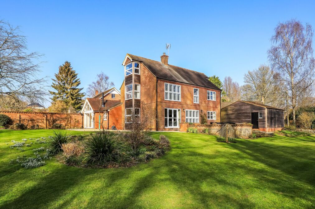 Image of Mill Lane, Abbots Worthy, Winchester, Hampshire, SO21