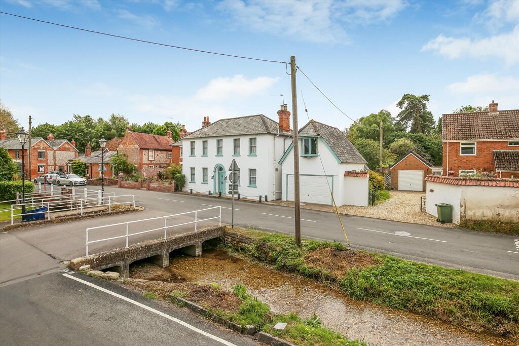 Image of Kings Somborne, Stockbridge, Hampshire, SO20