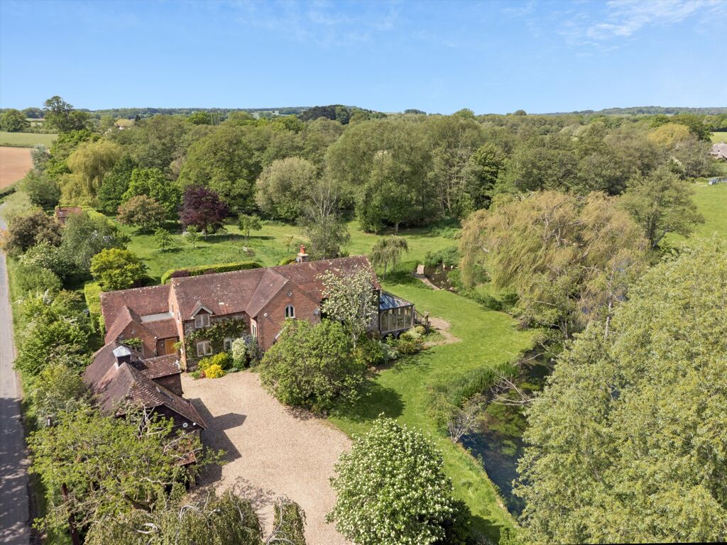 Image of Lockerley Road, Dunbridge, Romsey, Hampshire SO51