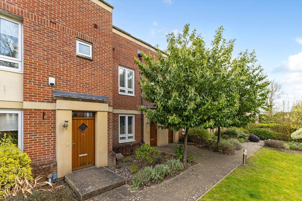 Image of Fraser Gardens, Winchester, Hampshire SO22