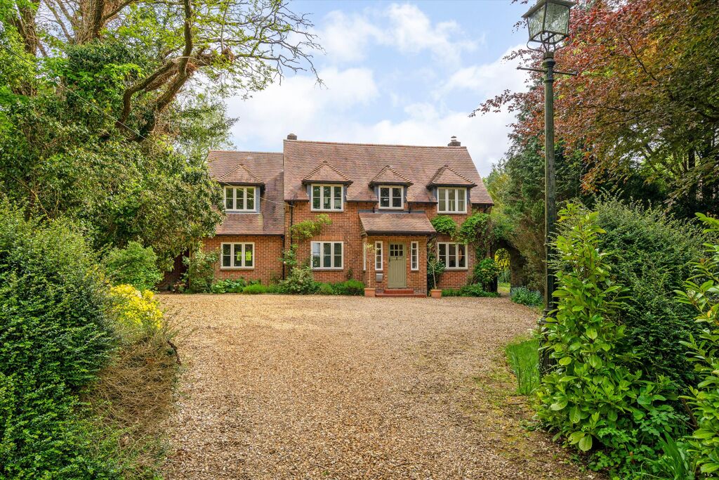 Image of Kilham Lane, Winchester, Hampshire SO22