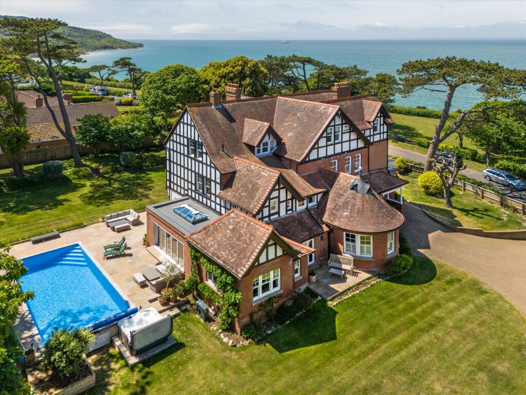 Image of Cliff Road, Totland Bay, Isle of Wight PO39