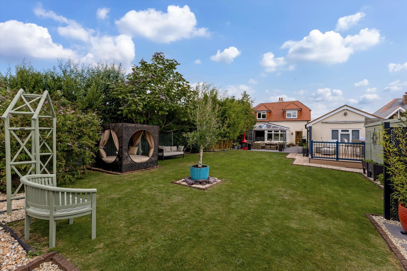 Image of Salisbury Road, Broughton, Stockbridge, Hampshire SO20
