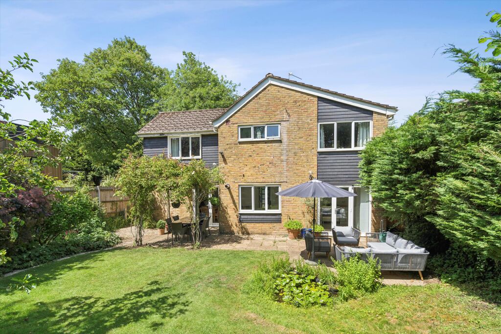 Image of Park Road, Winchester, Hampshire SO22
