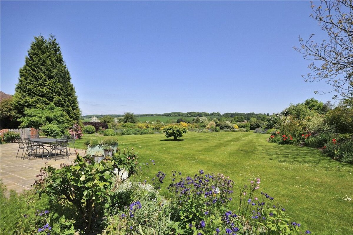 house for sale in Stapley Lane, Ropley, Alresford, Hampshire, SO24